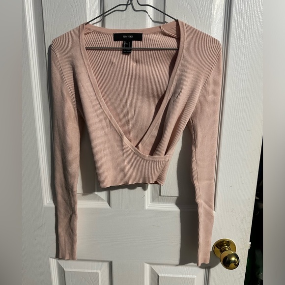 Pink ribbed low cut cross over long sleeve shirt 👚 - Picture 1 of 5